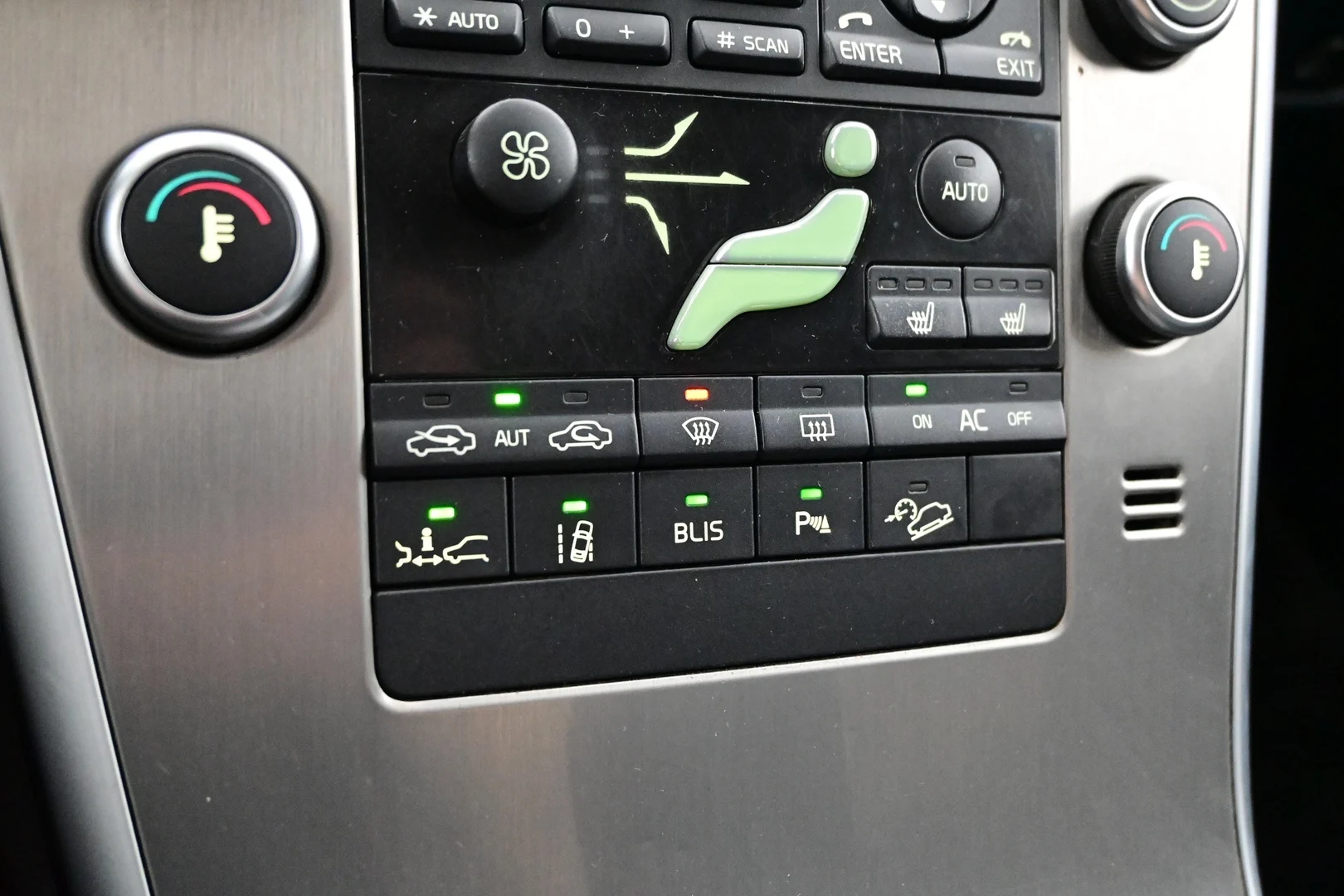 Car Image - 6MXRSp7n7U5u8aNdIeBEb2