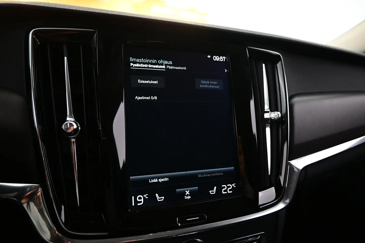 Car Image - 6pQvnfFu6WrcMJbExXa38e