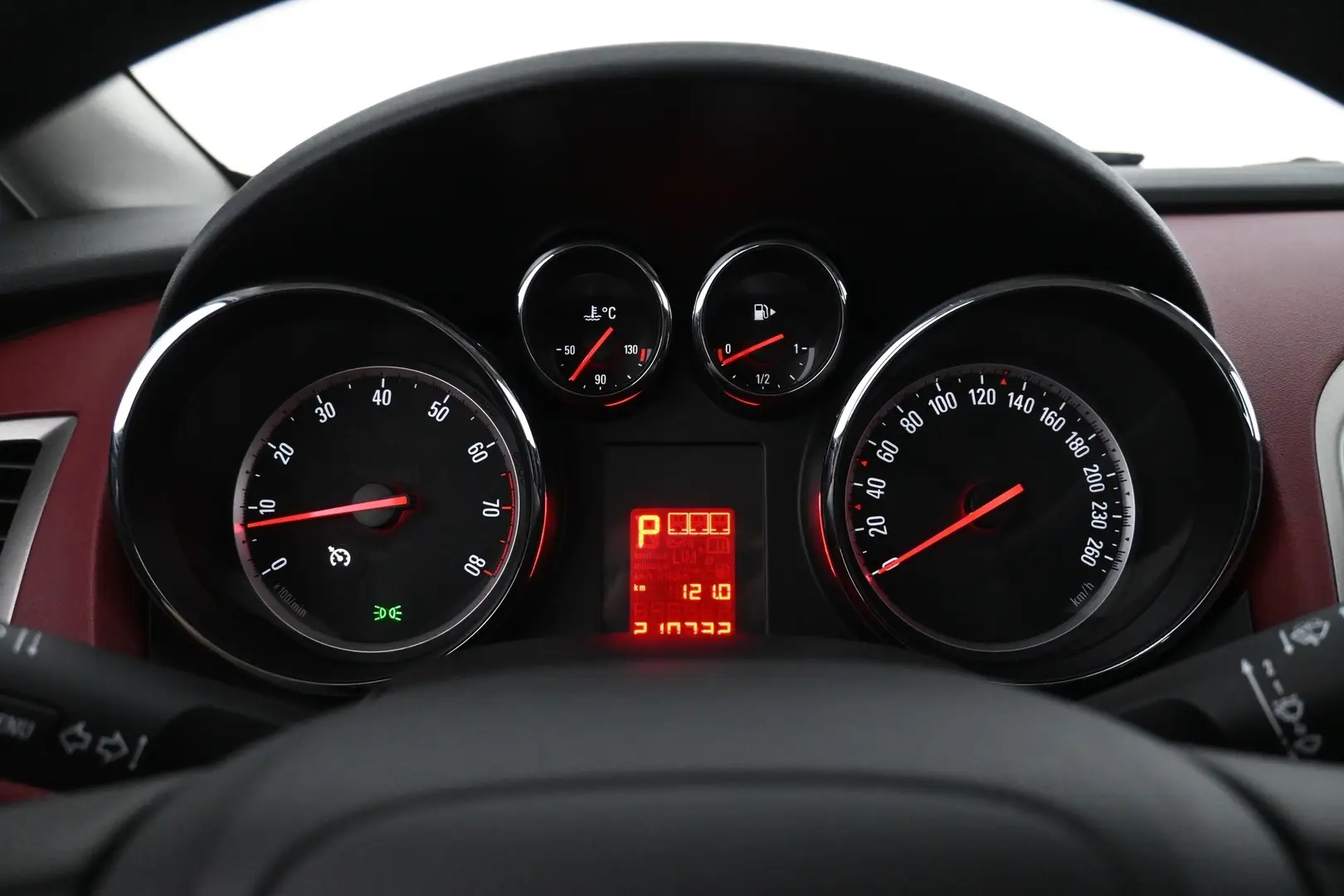 Car Image - 7uFYxQgrBJtc8YTlYIZF09