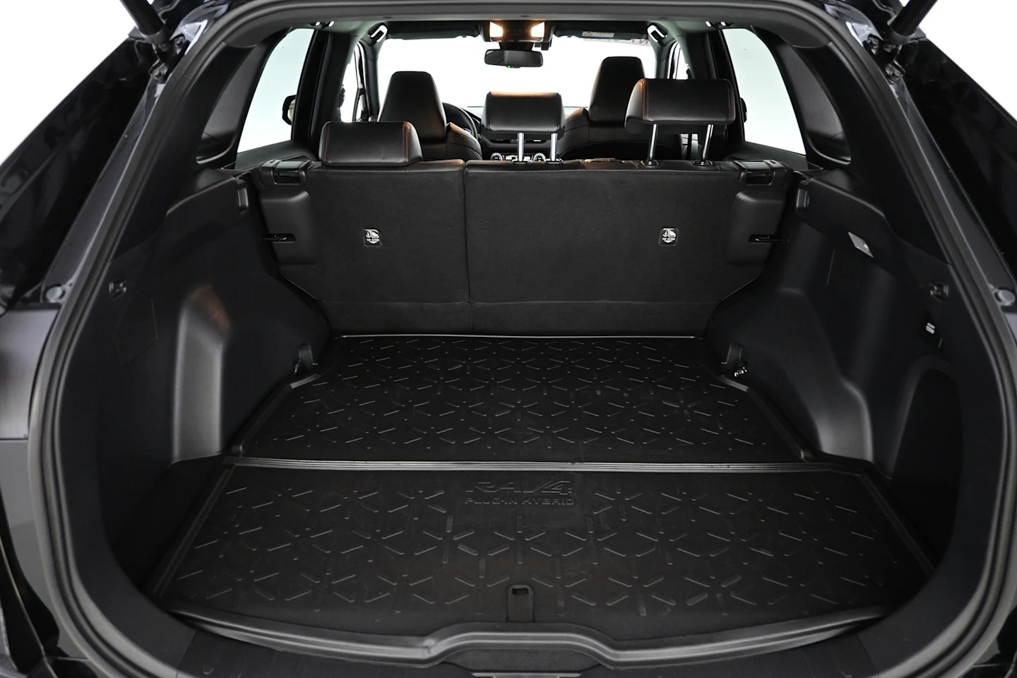 Car Image - 4BS67xeLLChIkEOExmRNbQ