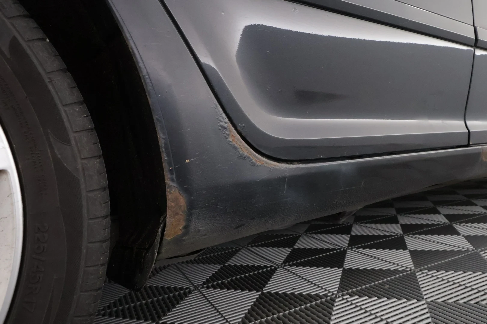 Car Image - 2NbI2NYfHAe1HN5tp48cvP