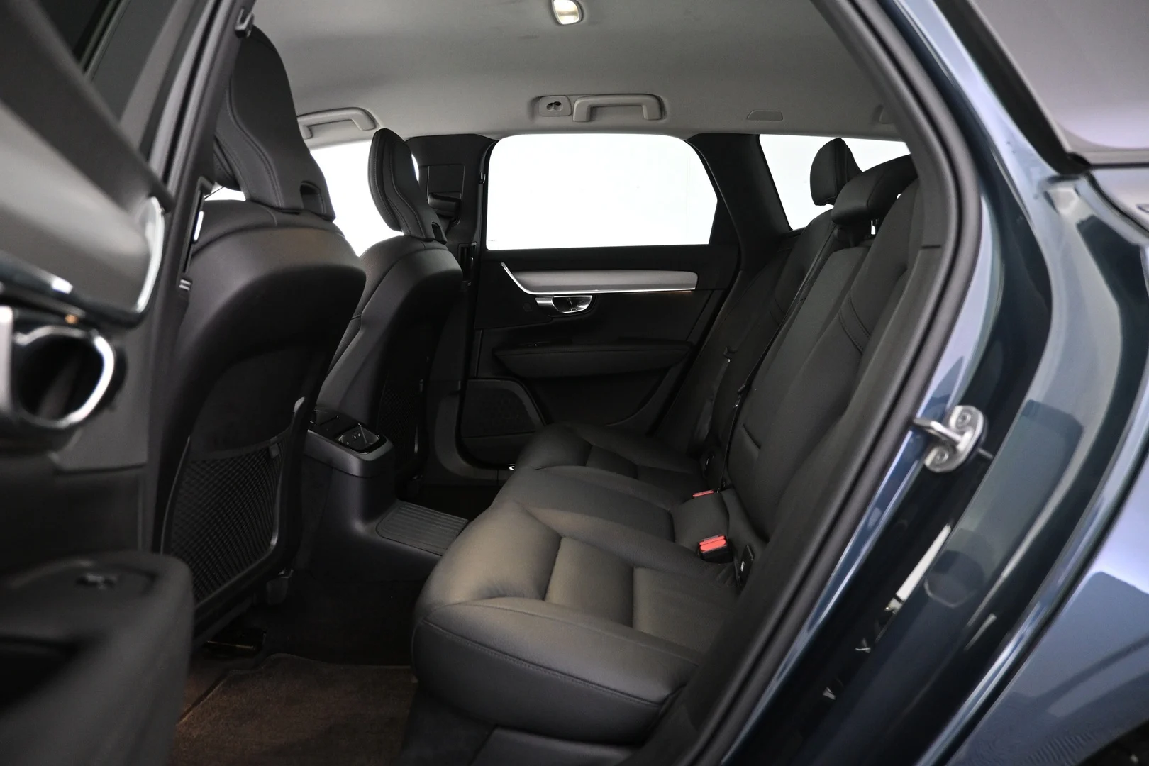 Car Image - 4zgQuiHN1kgFM68V7cxYu9