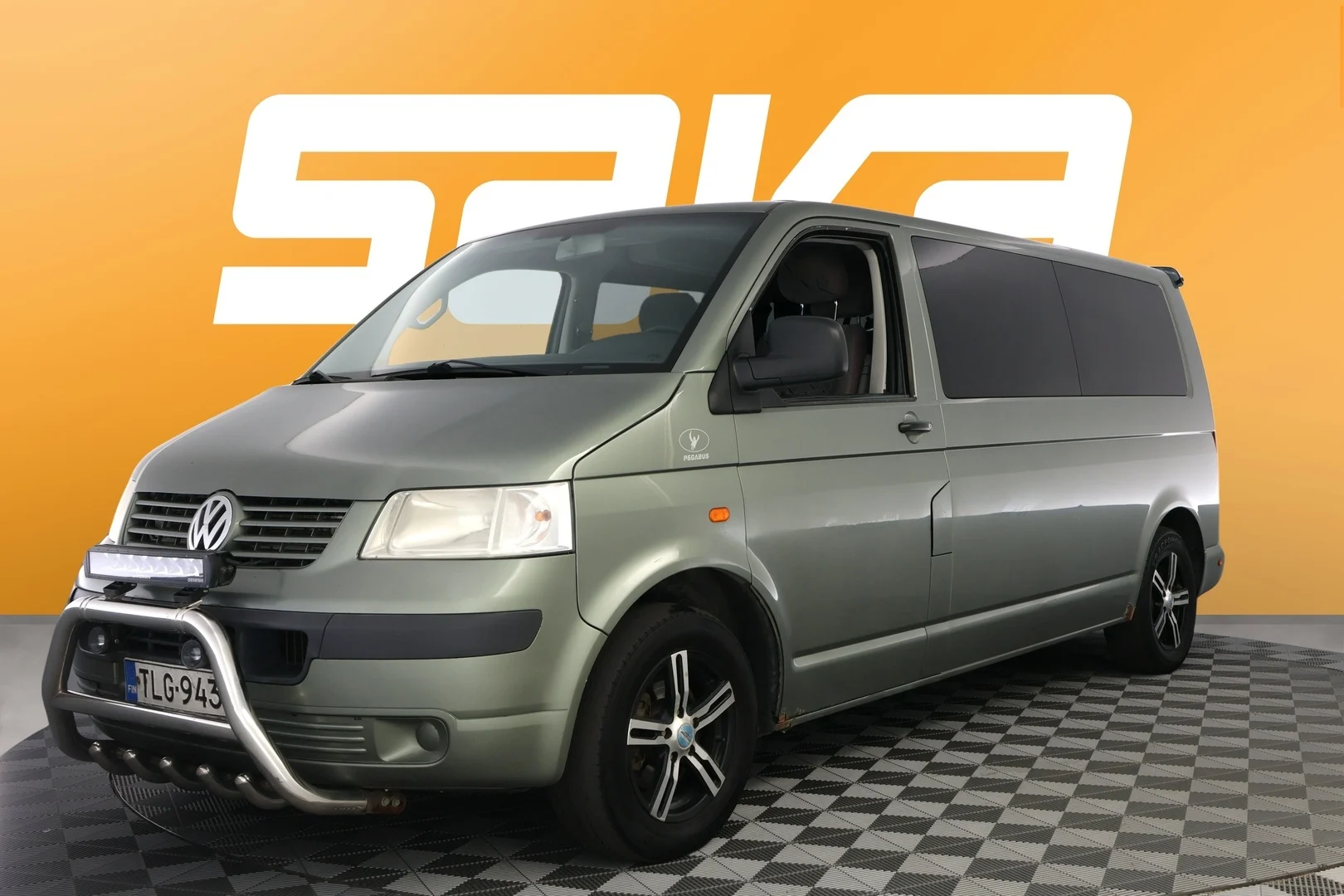 Car Image - 6P2ORH58YCqqdUK6oet6mA