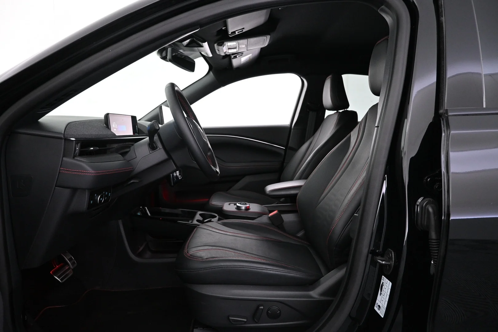 Car Image - 2NtY9ZnU68GQga3ahMmU2g