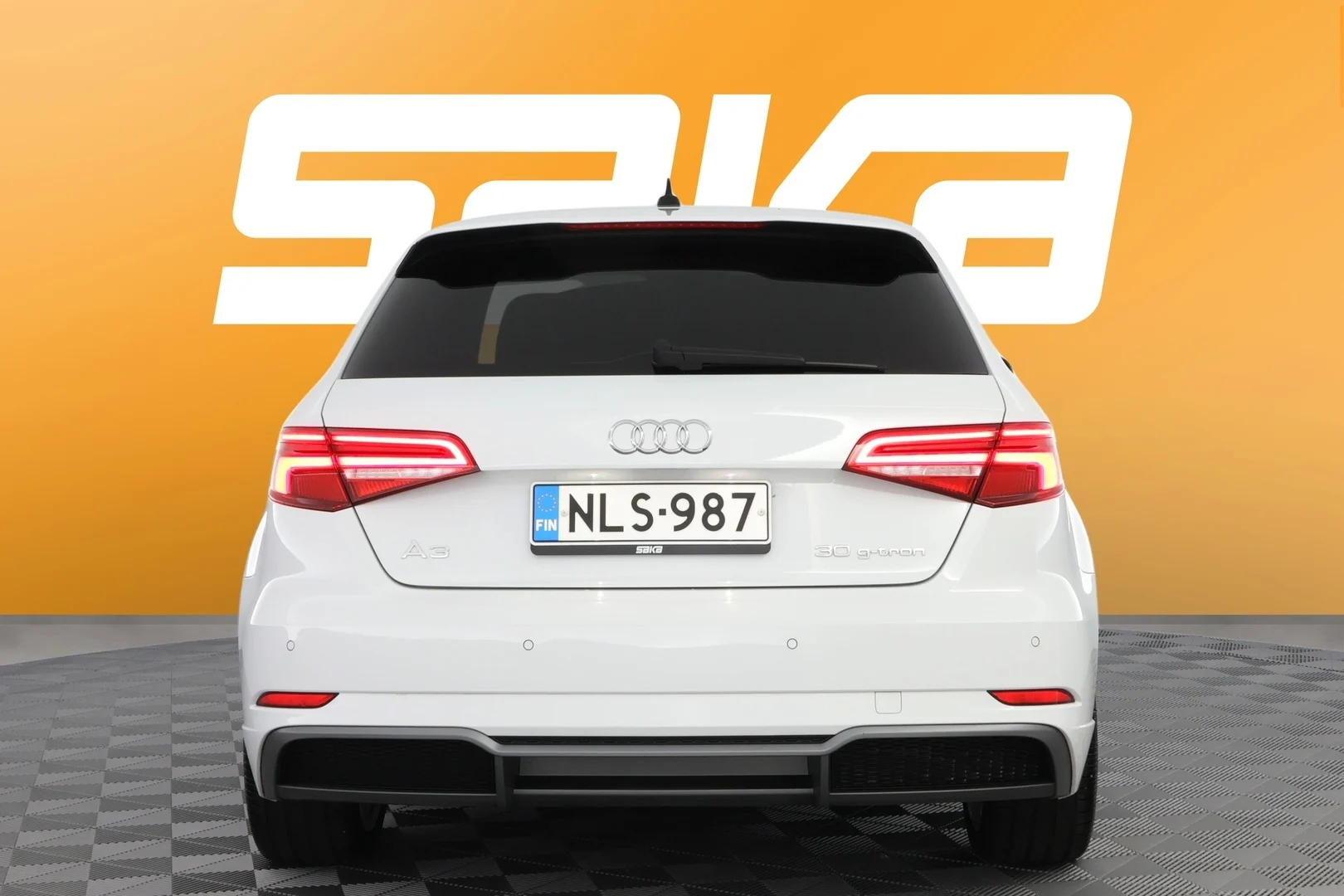 Car Image - 34ectiUITQ8F21zkDoXO47