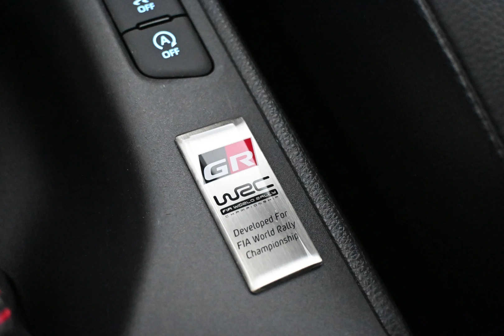 Car Image - 6MySIoFZ0kVU4IIbdhkwbO