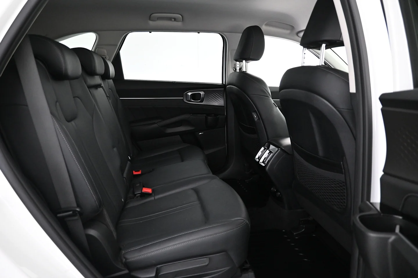 Car Image - 5x7nF3KvHIxebvS5cLOtcZ