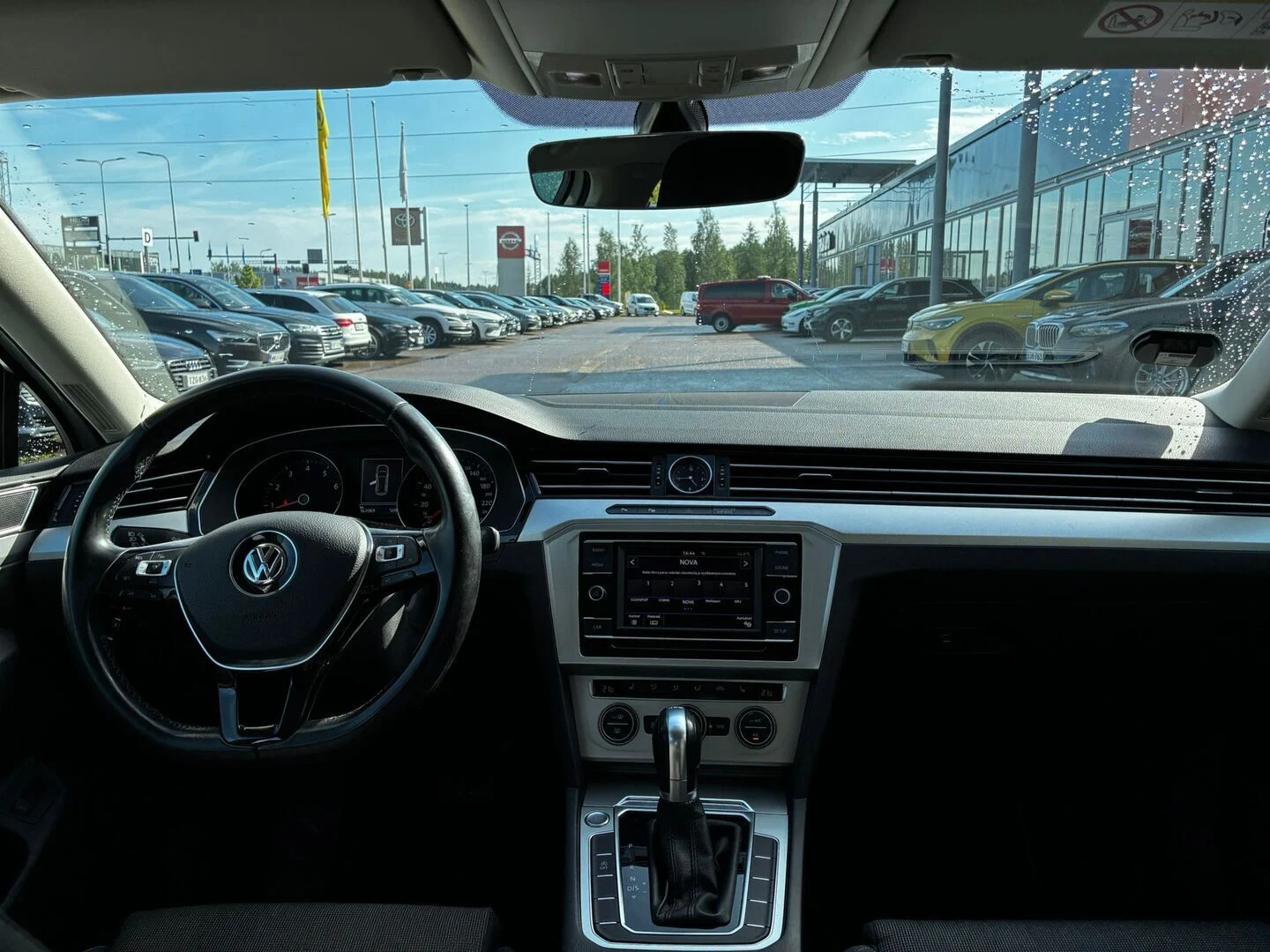 Car Image - 7oIUrBpXVfWHYd6ta6Tabq