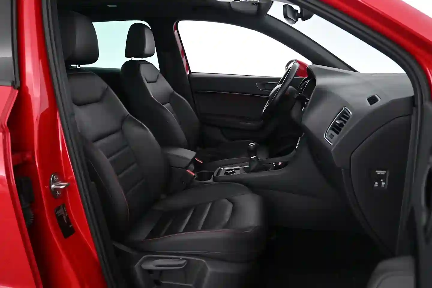Car Image - 6N1DuB8dRPJ3tVGysPoduF