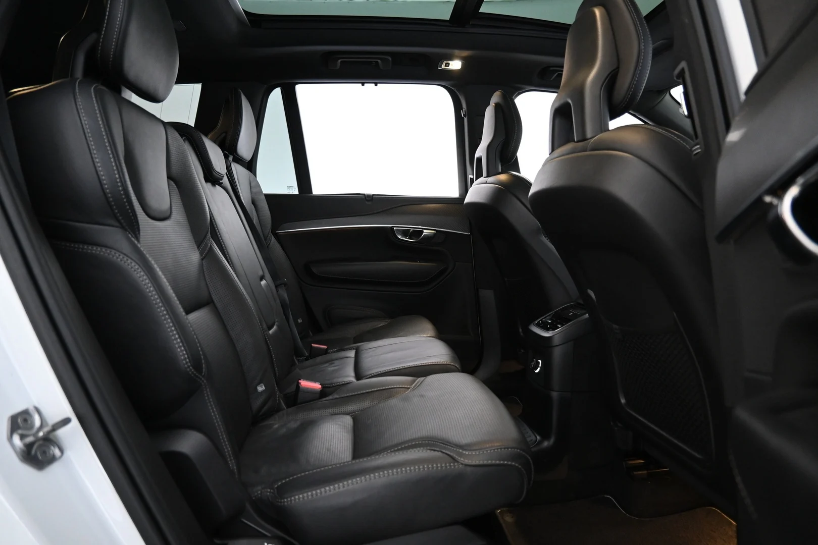 Car Image - 1Lwvbtd7SEDx8hENcaVgSB