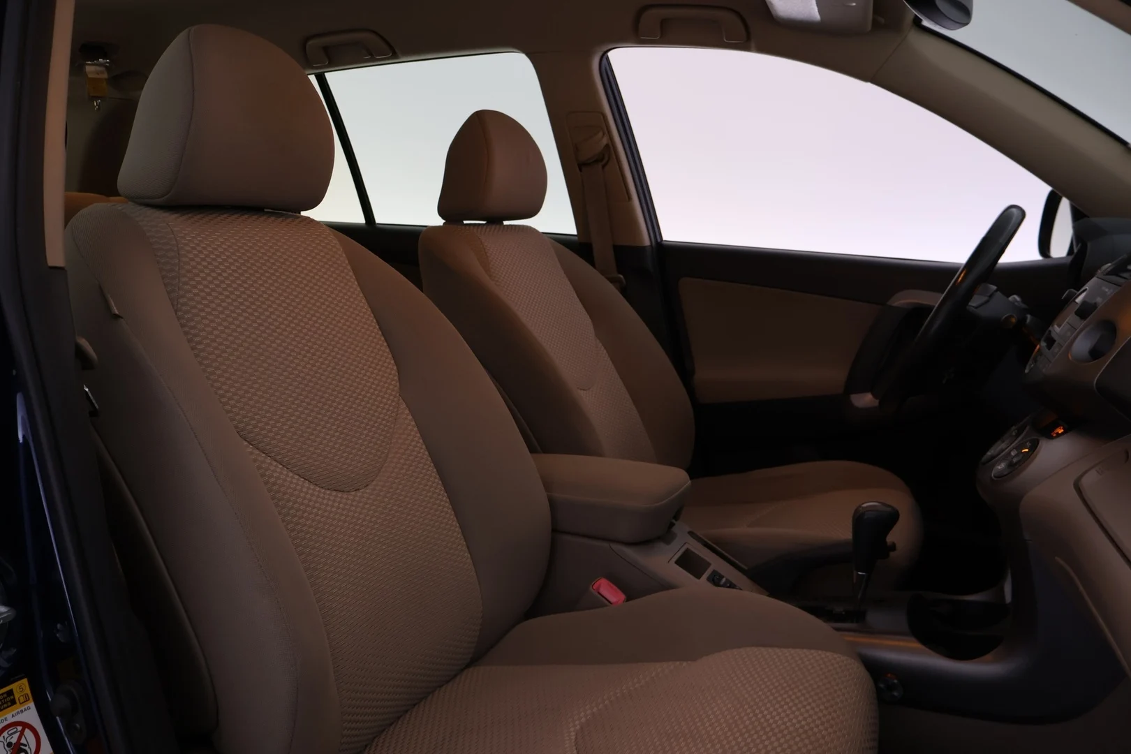 Car Image - 7euzbPEOICckbTeMxSgyyq