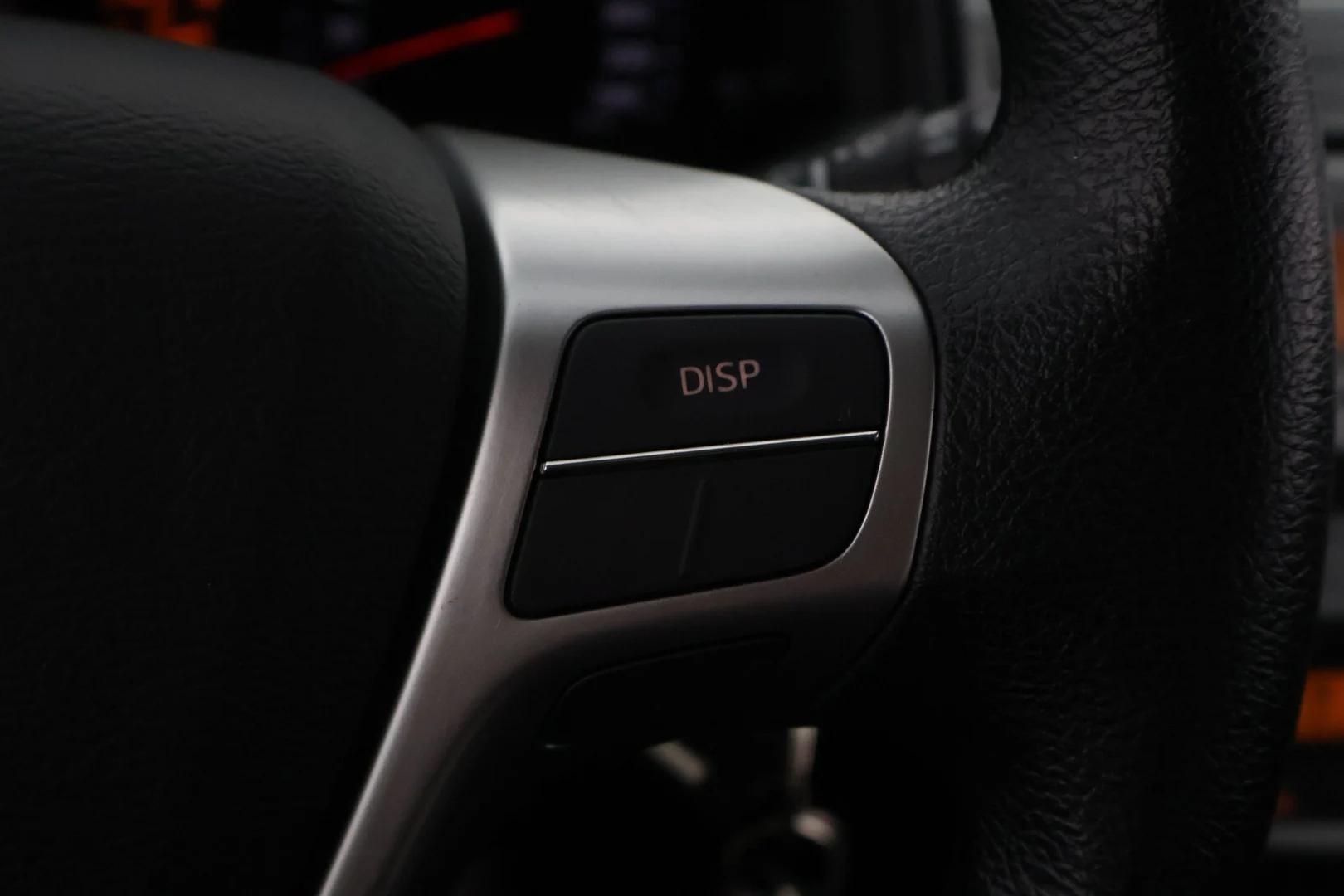 Car Image - Kn3QfMfeQZYuOOrU9DrVO