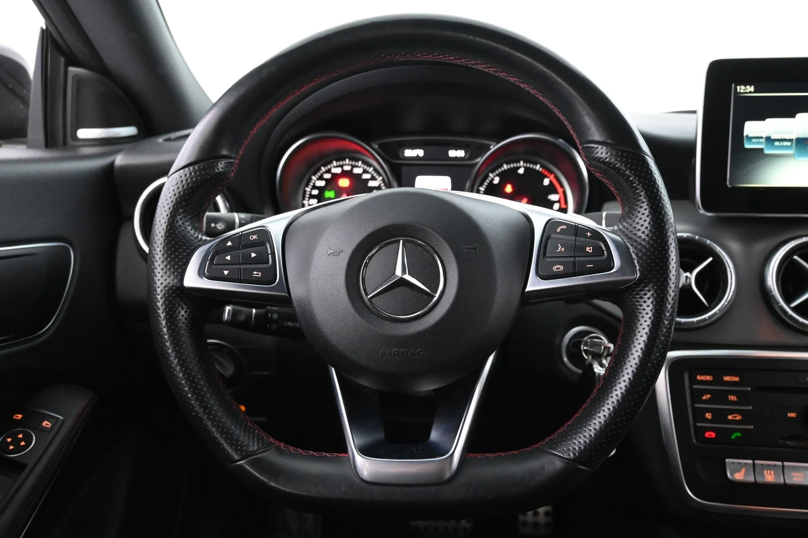 Car Image - 5b5Xga2ytzmQ3vgQAue4Rk