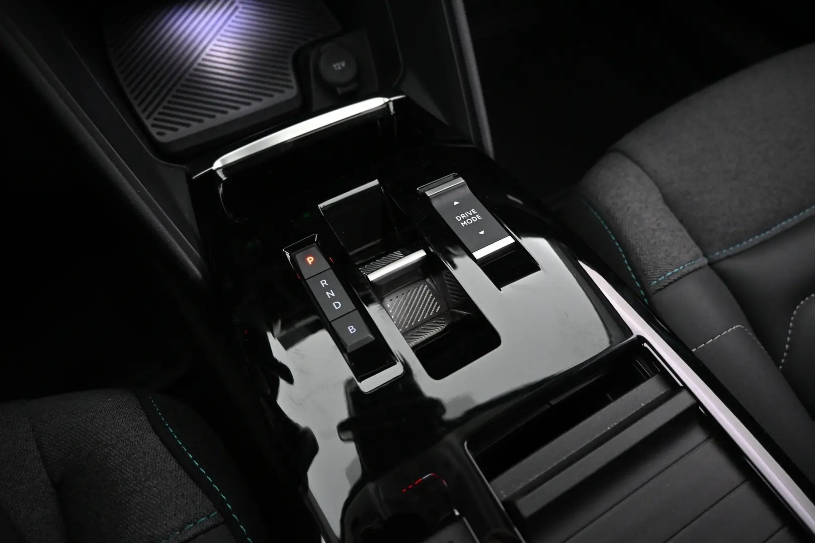 Car Image - 14IBUCQfHLb7pf6Lt3eP2n