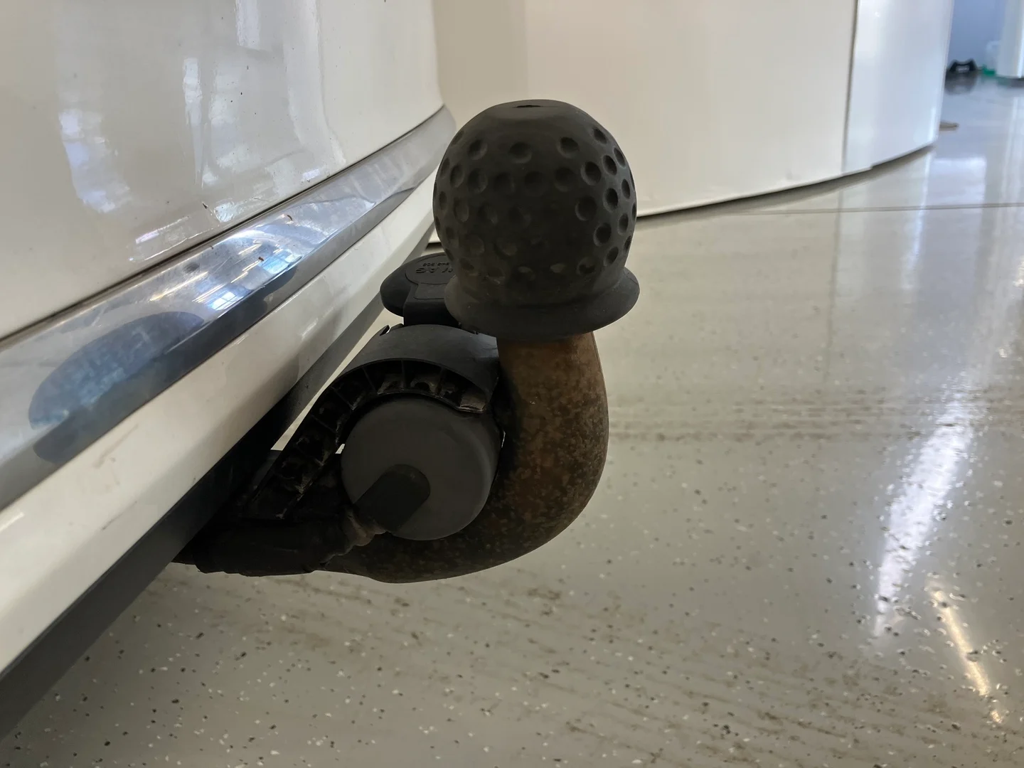 Car Image - 2dBvQjay7jjB122nyeob1u