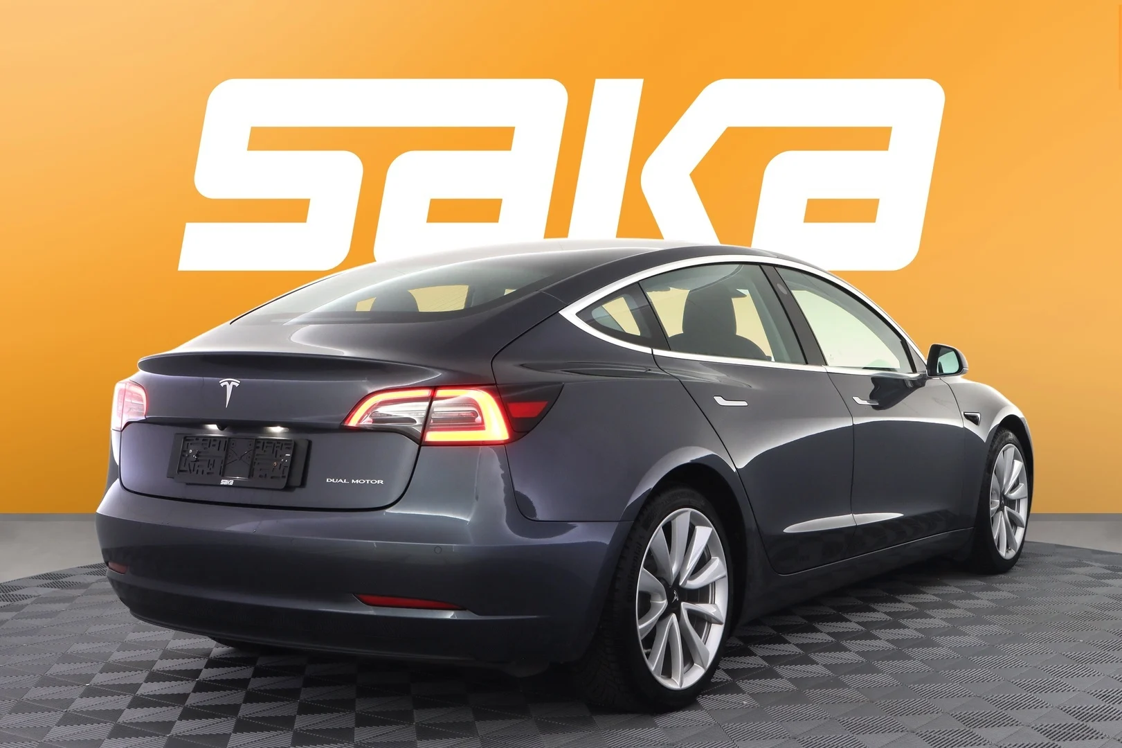 Car Image - 6yO62tBaD0GbaKLFwpF4UN