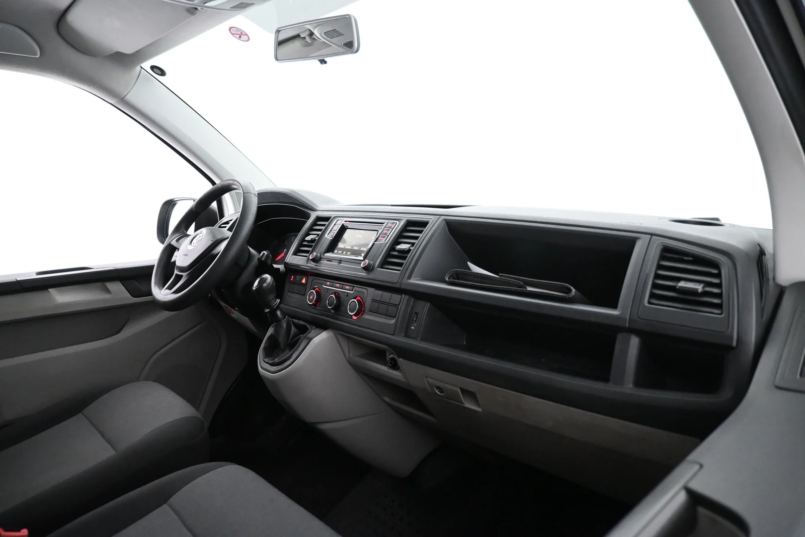 Car Image - 6ujXGNedO60OZsMQMhpd9P