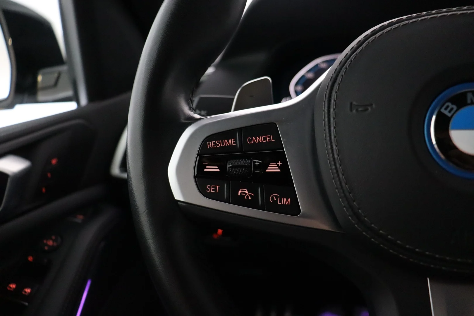Car Image - 5RmuDhzOOn7o1aI8GiIM8b