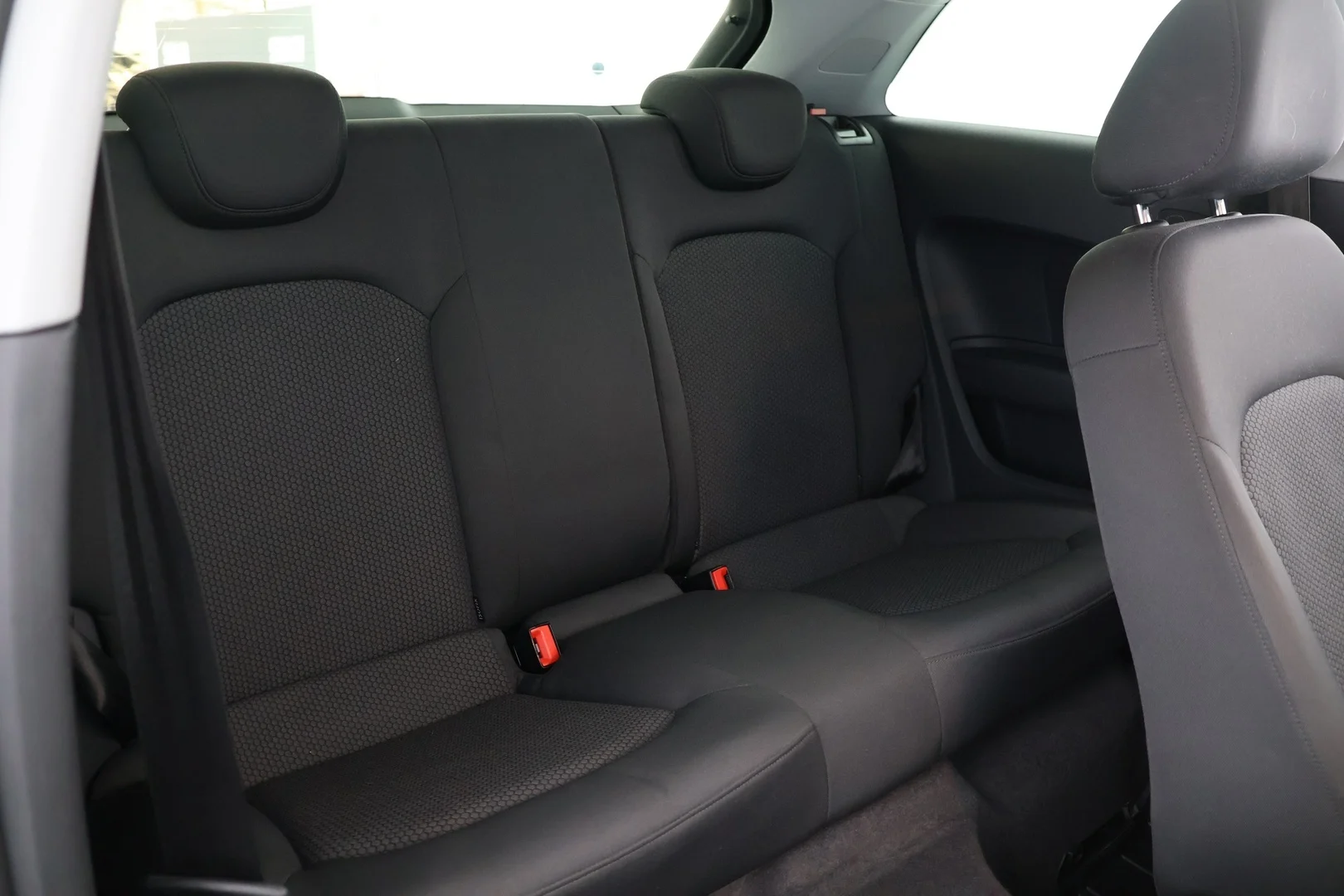 Car Image - 266kgupR6Y30pQvMbKJ6Ld