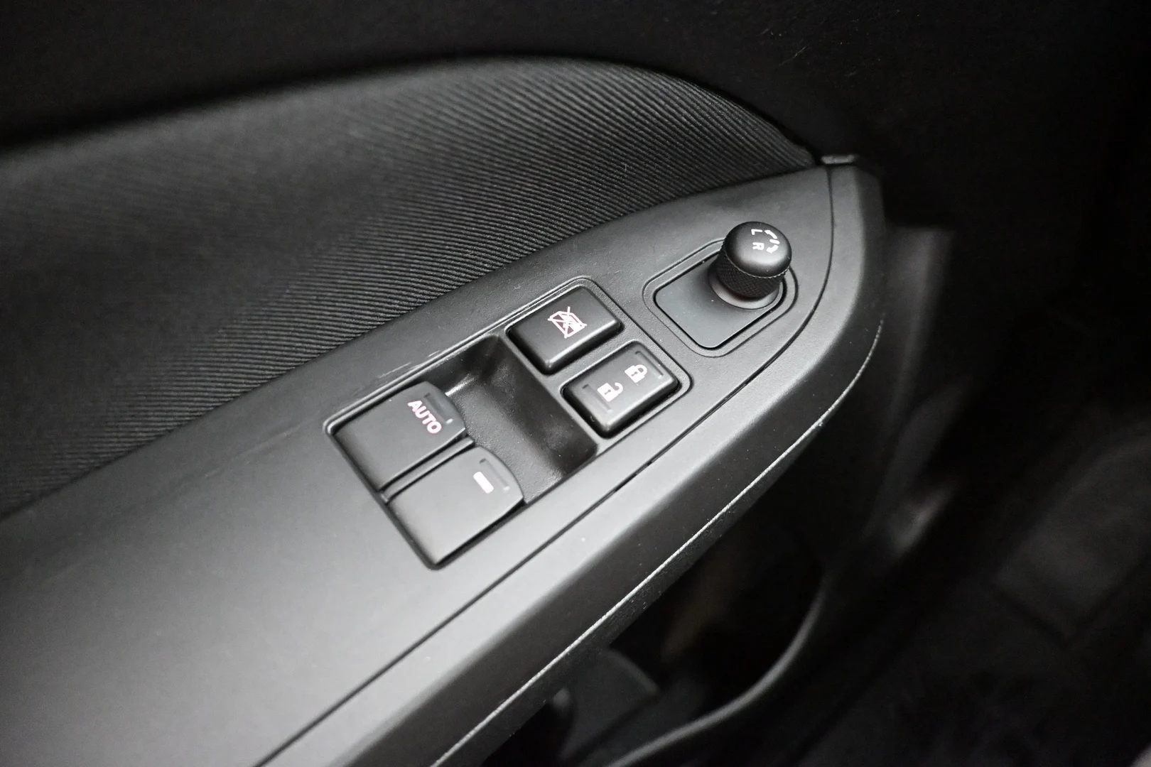 Car Image - WRmaxhIxNCBflpXvq1w7w