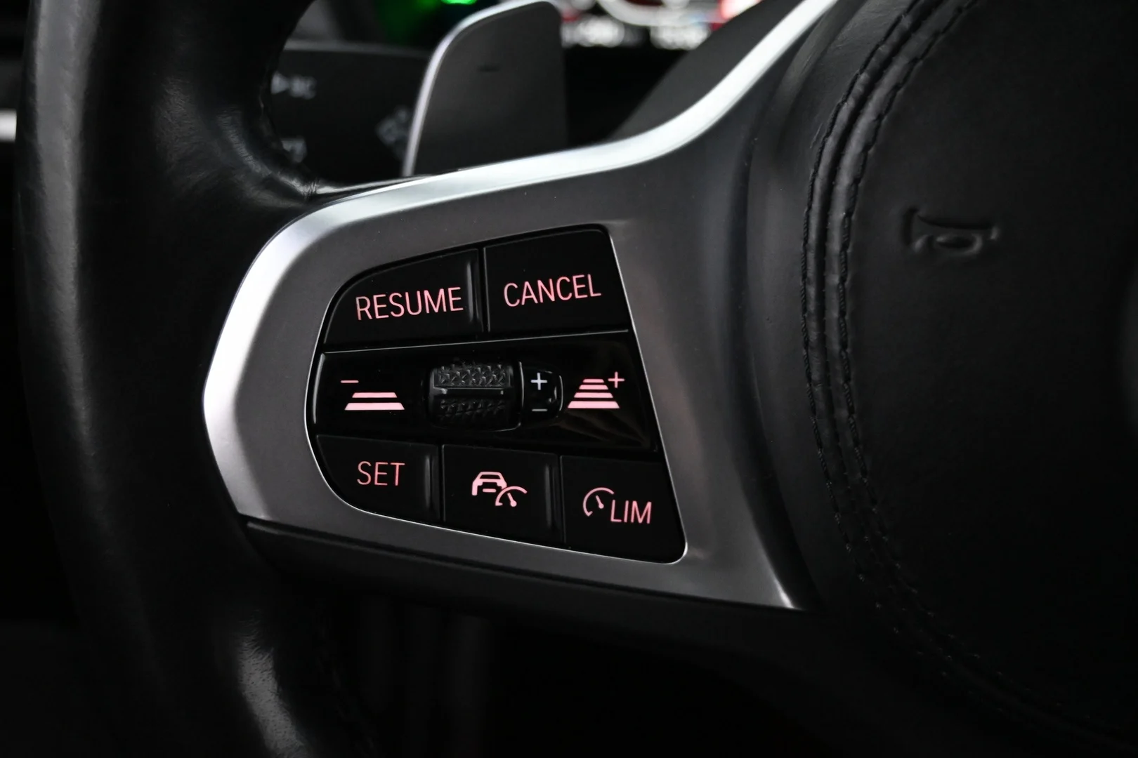 Car Image - EEzZxQZQxcp64neabUrU9