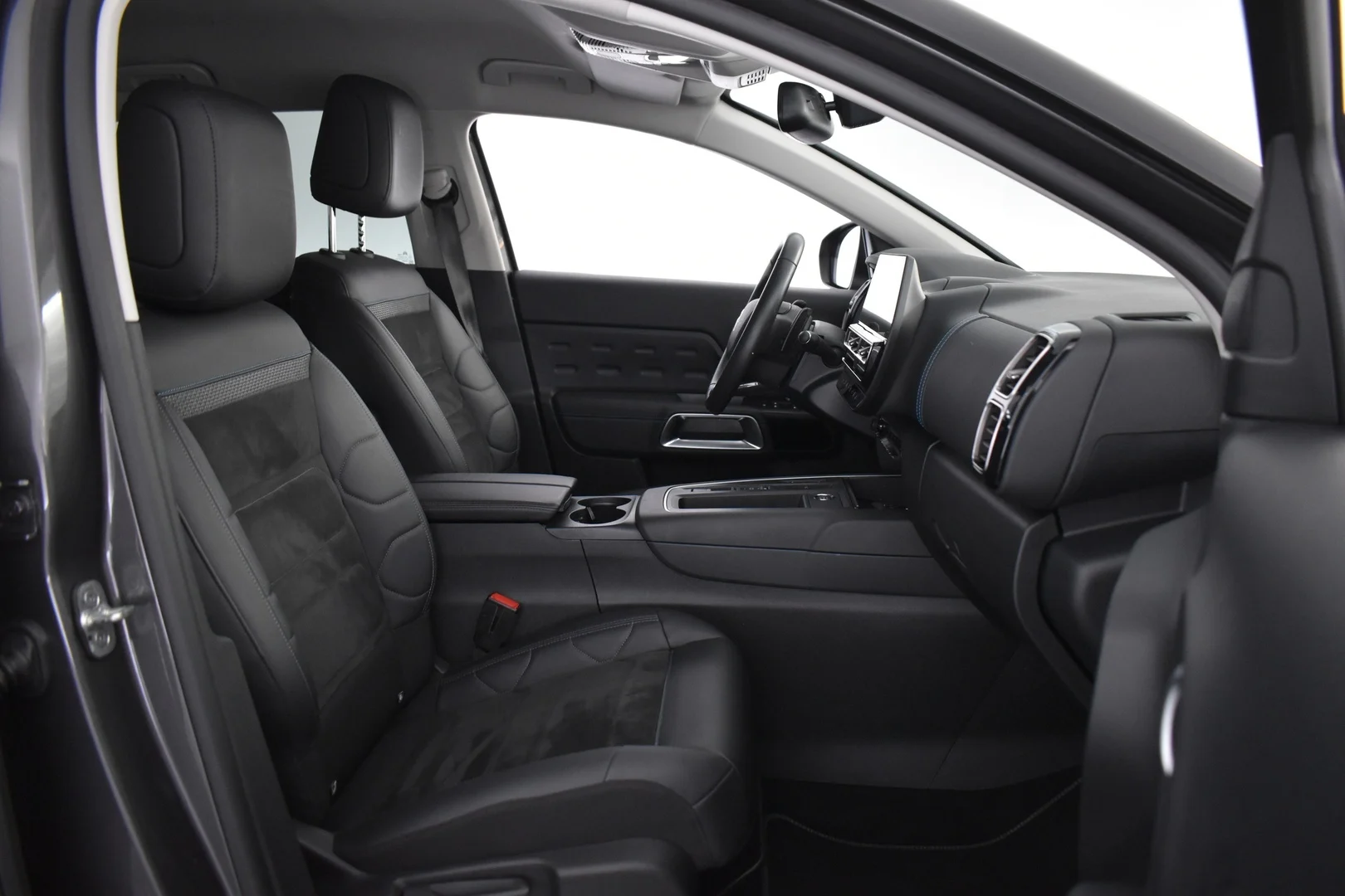 Car Image - 1eHojx8ImHupqSoojLEVxz