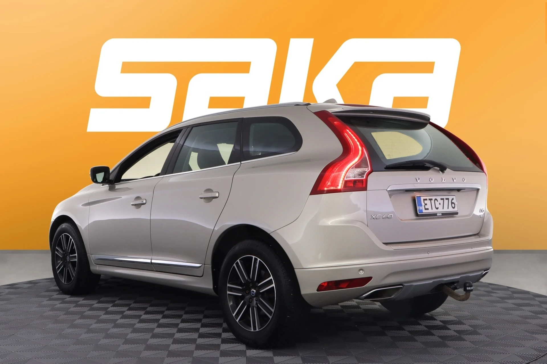 Car Image - 3CAUhooY5KnxC02QhsbC51