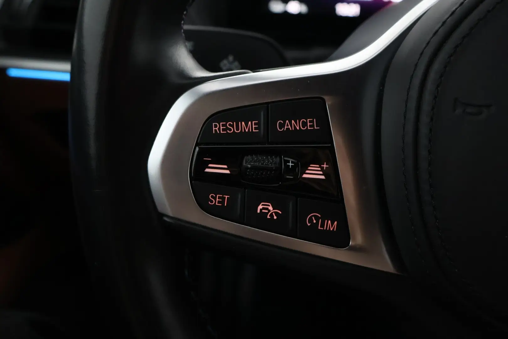 Car Image - 75q4TcbTJWwA5AR9stWAA4