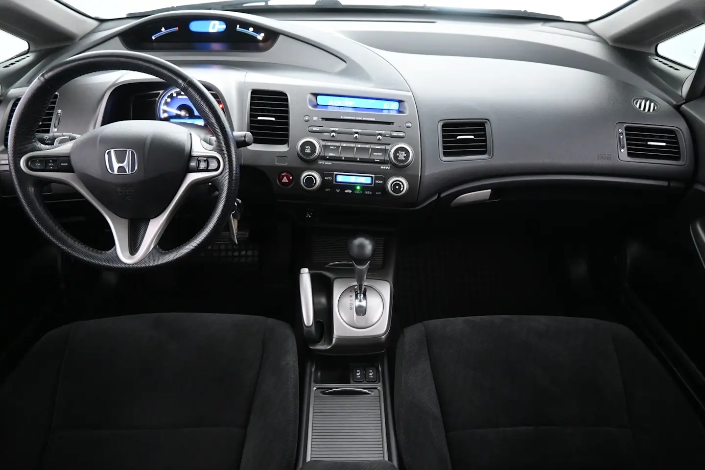 Car Image - 6K02kwqSLDs8t3jGOovnOa