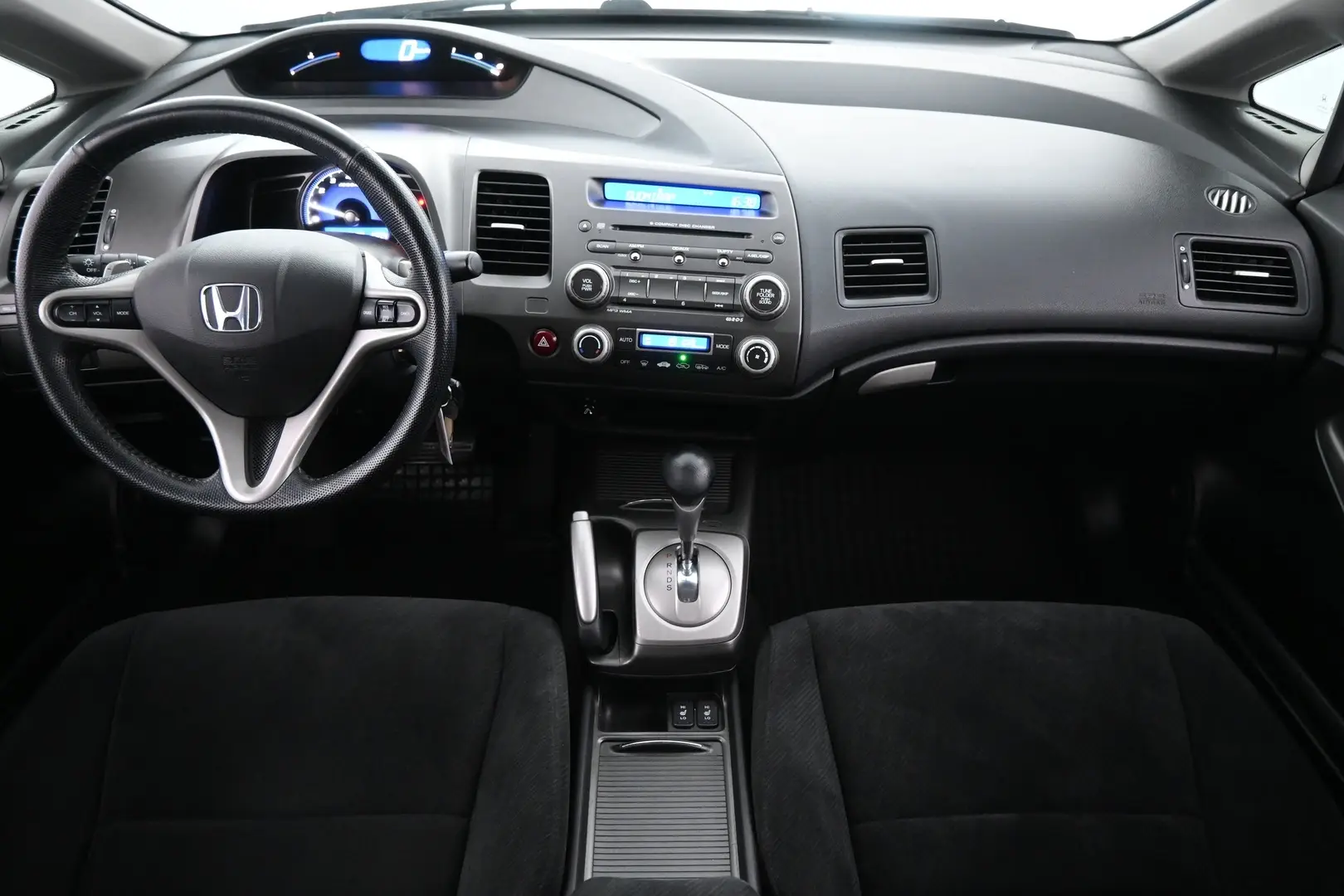 Car Image - 6K02kwqSLDs8t3jGOovnOa