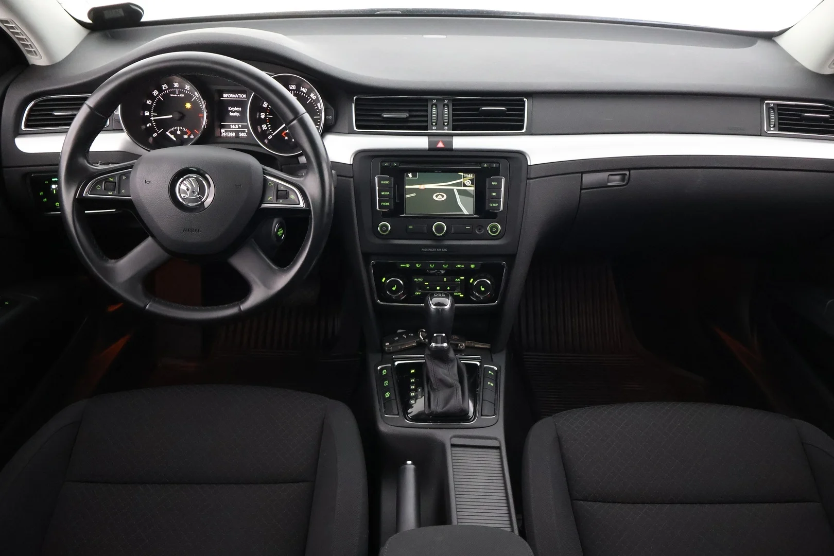 Car Image - 1J8MUYeVz1bWvH0e0N04zy