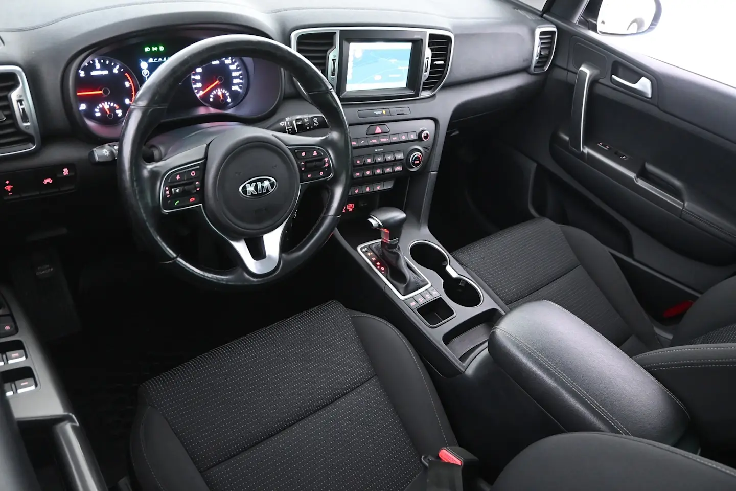 Car Image - 2cSKgdOO8ta9RhGtaO3mIG