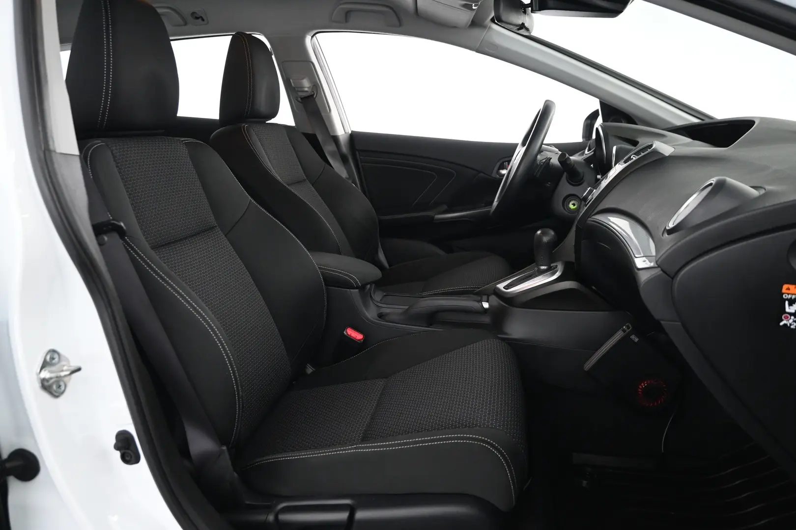 Car Image - Y0vYTWKz0cdwqBOgEzuF0