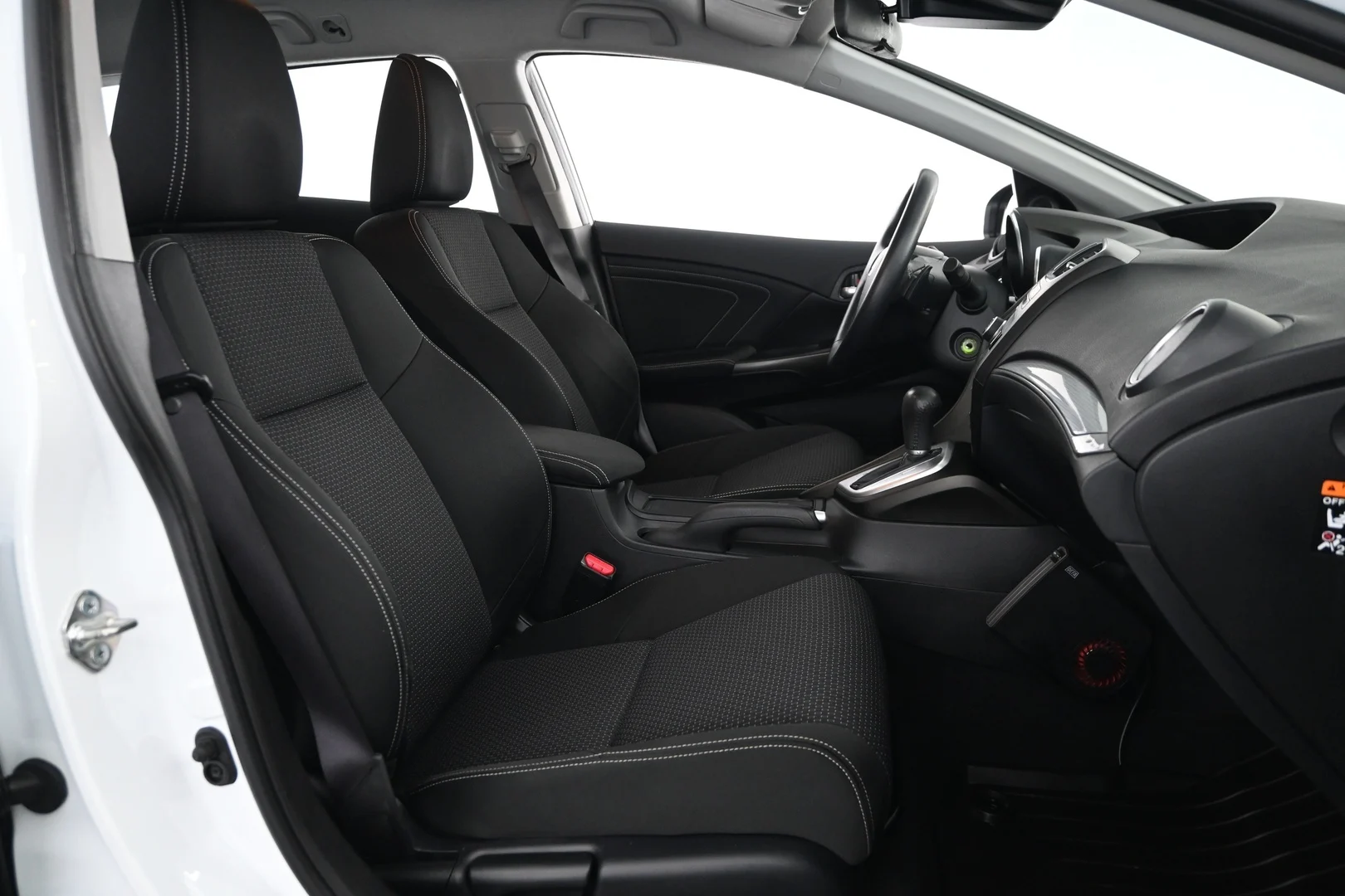 Car Image - Y0vYTWKz0cdwqBOgEzuF0