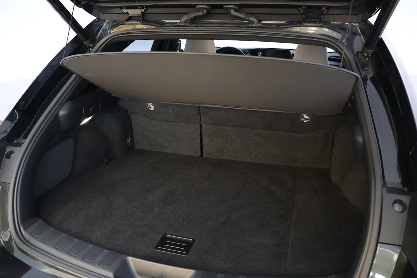 Car Image - 5W3fYYVt907P4hv1aem1RE