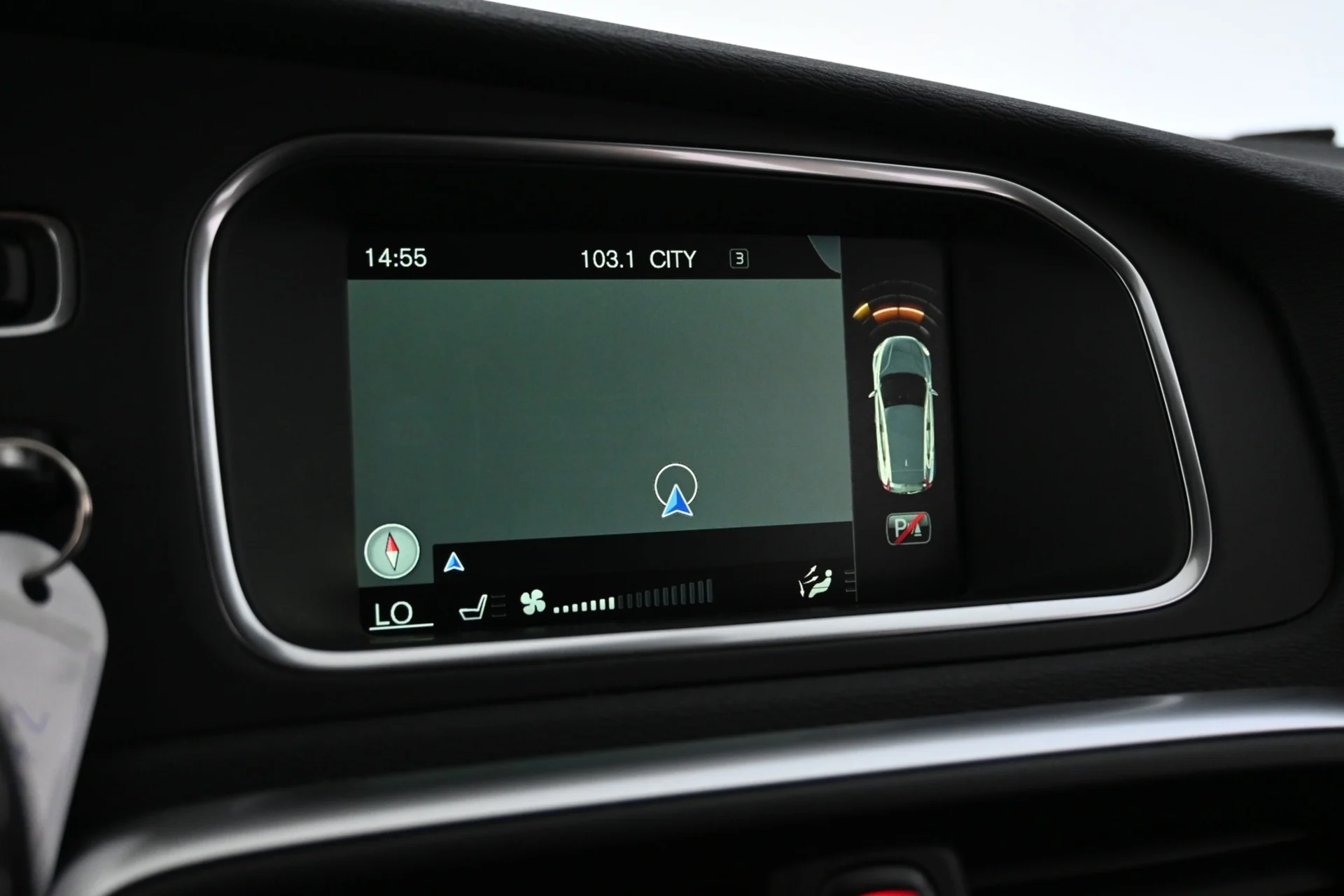 Car Image - 77AQ9AB32nHPd6DKXMfN9H