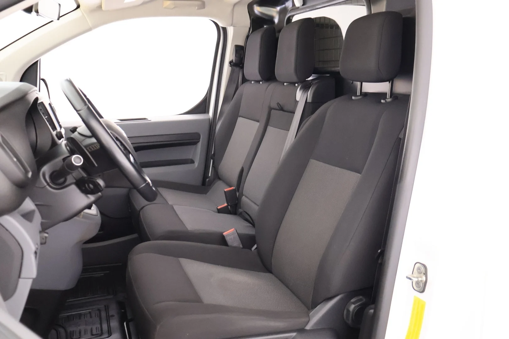 Car Image - 7F47jomQYSRtheQZ7aCIL9