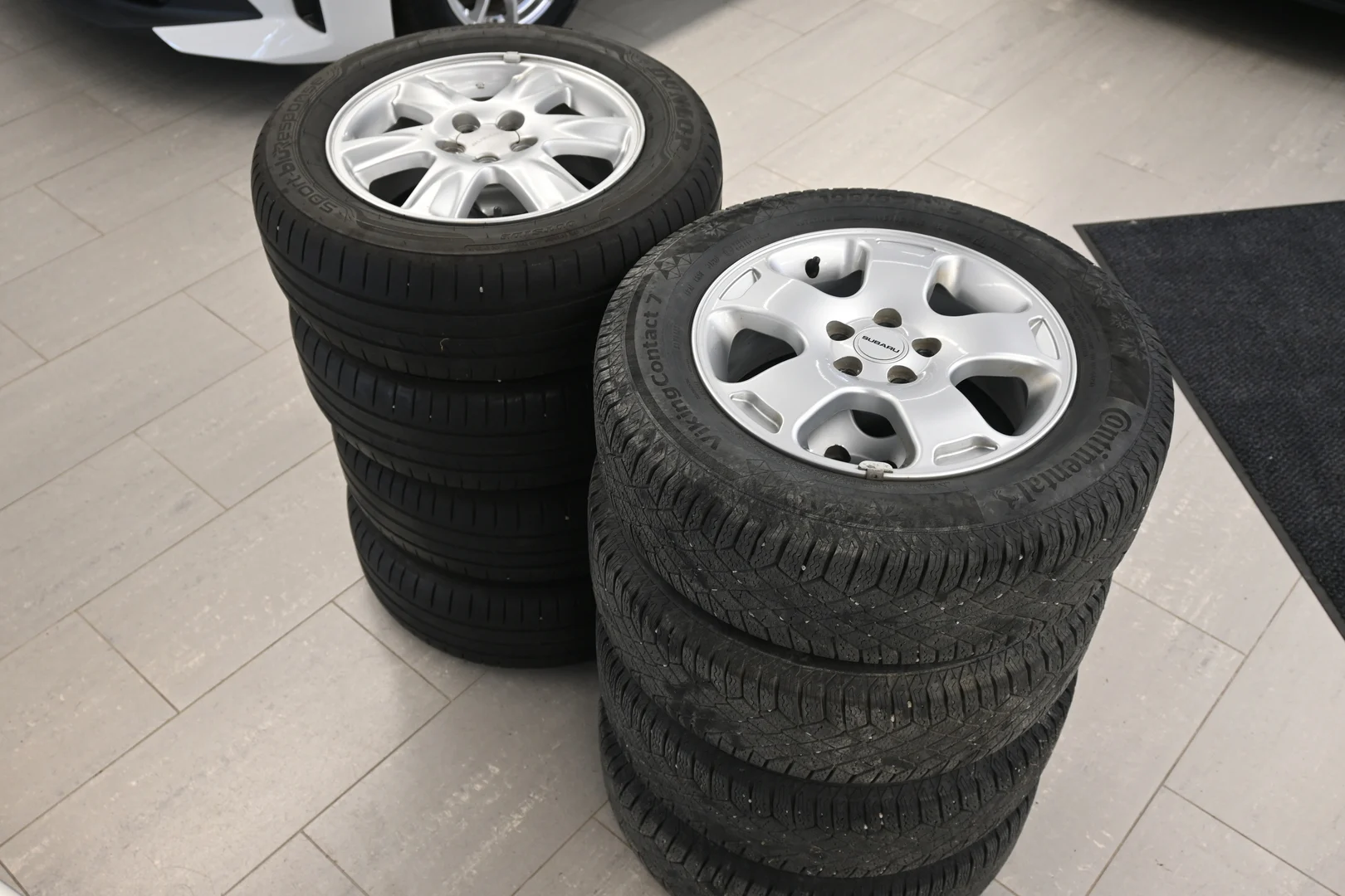 Car Image - 30OQstjzz7XLm0TIamuF1d