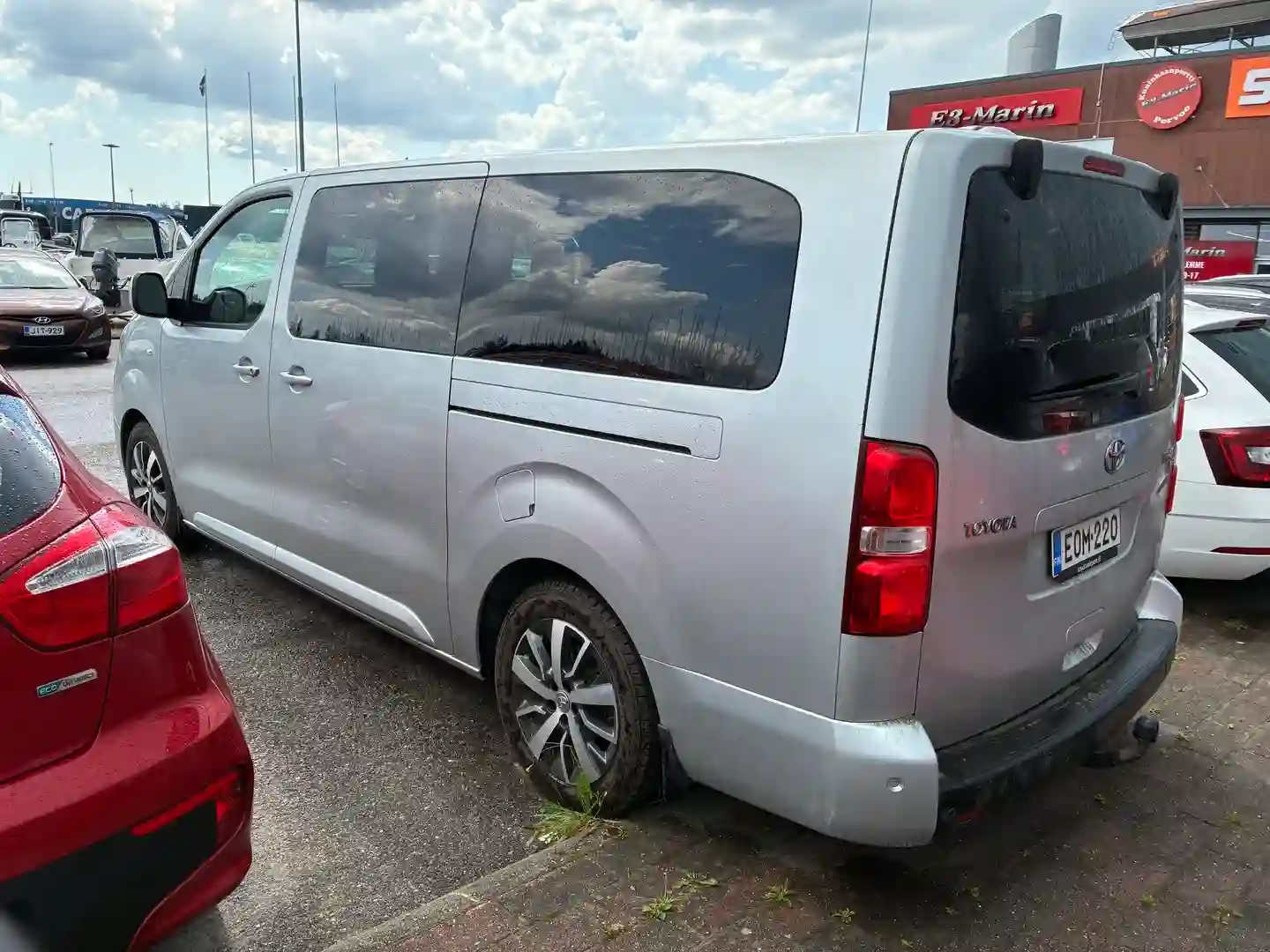 Car Image - 21uC8C11efLx47yy3pnDQ5