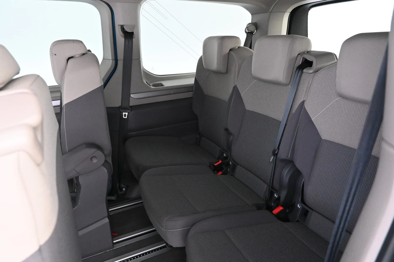 Car Image - 3lFynISUPT4O7ZxsRZqvdO