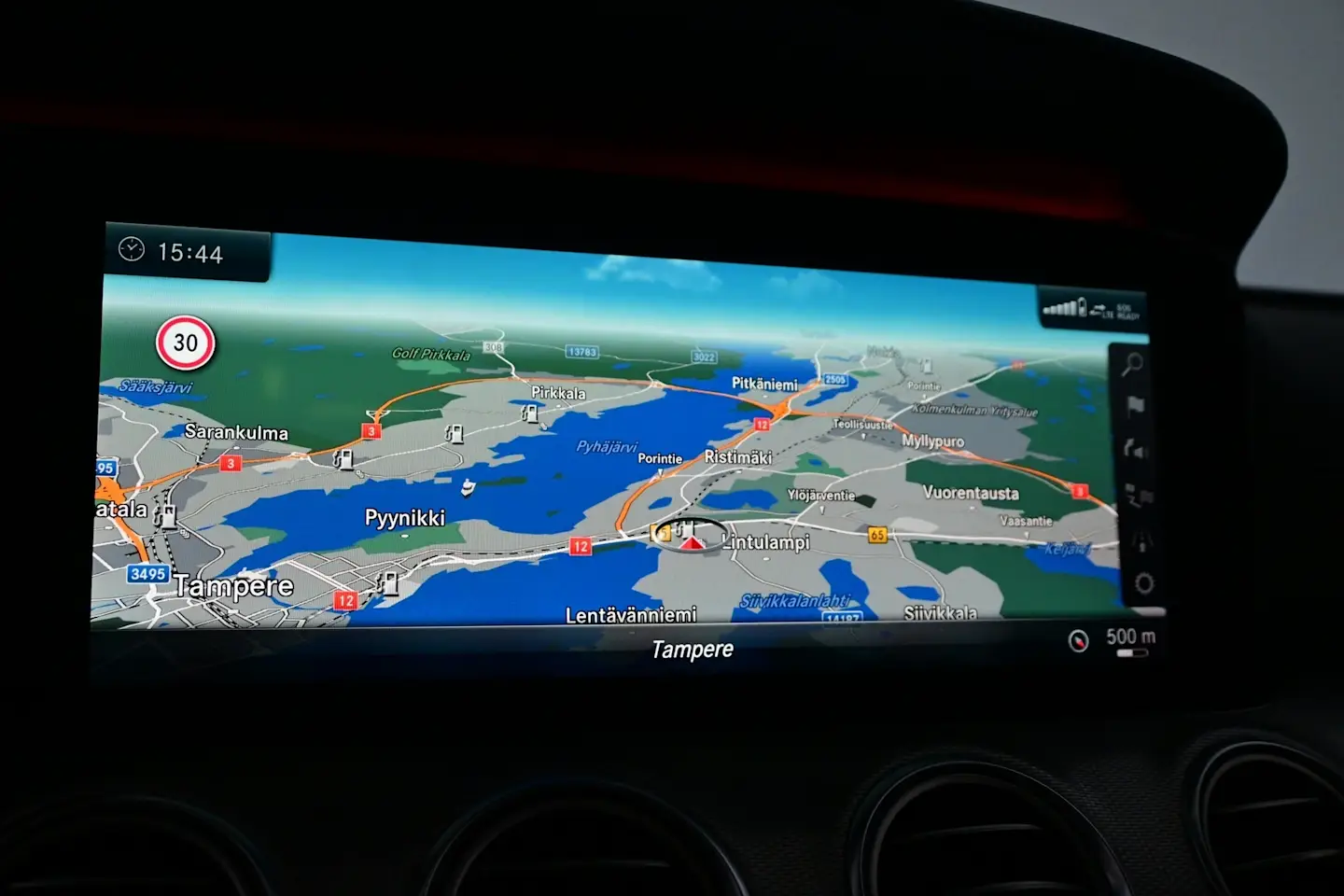 Car Image - 2F7RcurpM45RCFkMB1XRli