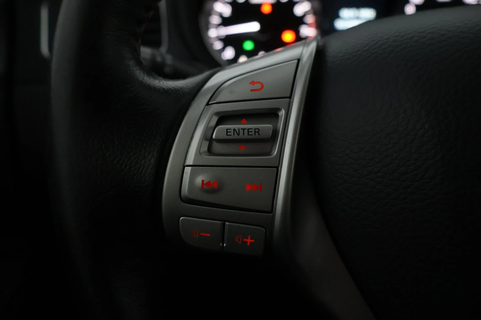 Car Image - 3okLoWj0aAcd7rsC8OXuVW
