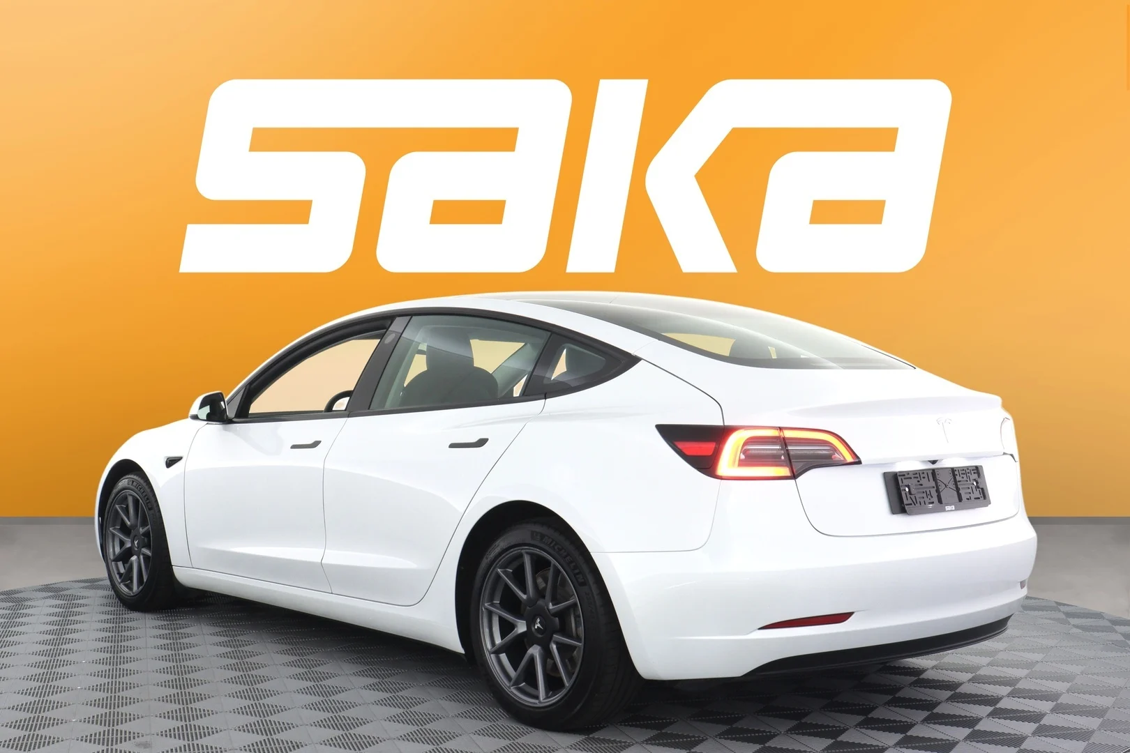 Car Image - aTYGBGQdwQMGiTFBa9j07