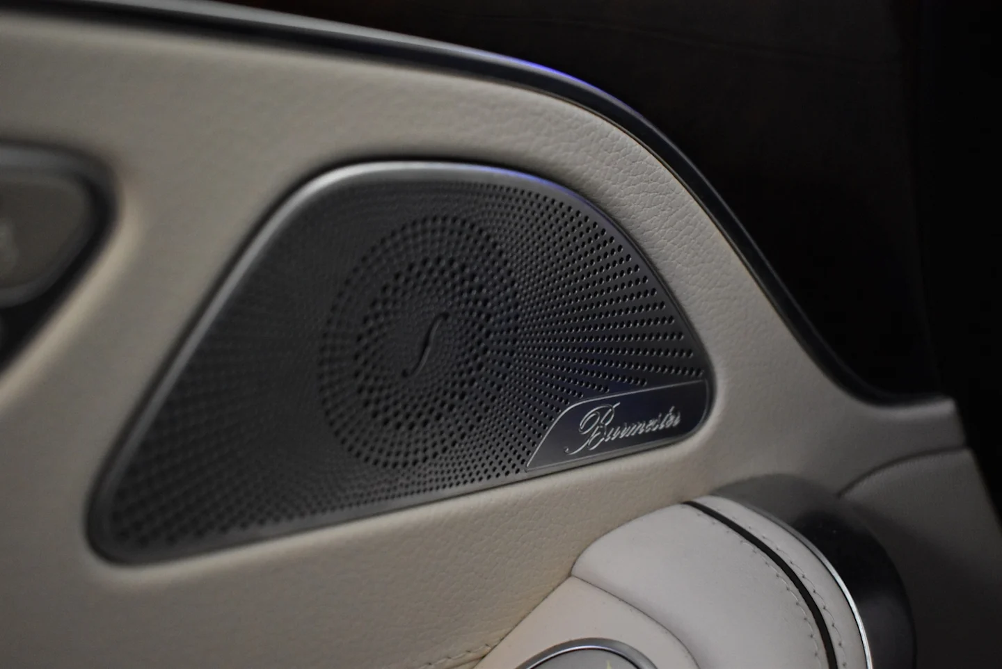 Car Image - 74tbtdTmXv75zwhlno32fJ