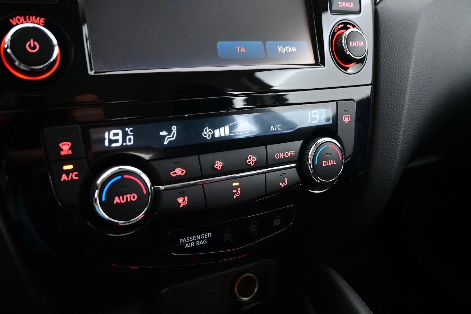 Car Image - 7dLJmCjVrArSQflfeLjrQP