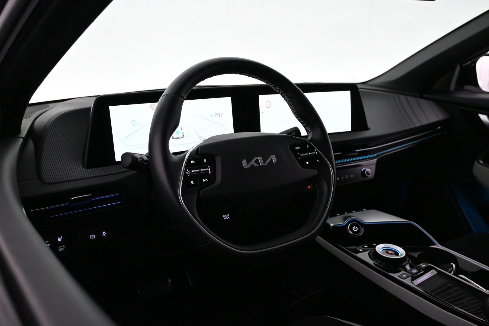 Car Image - 3JQWtrlmBI3xQQ3H2QFhEv