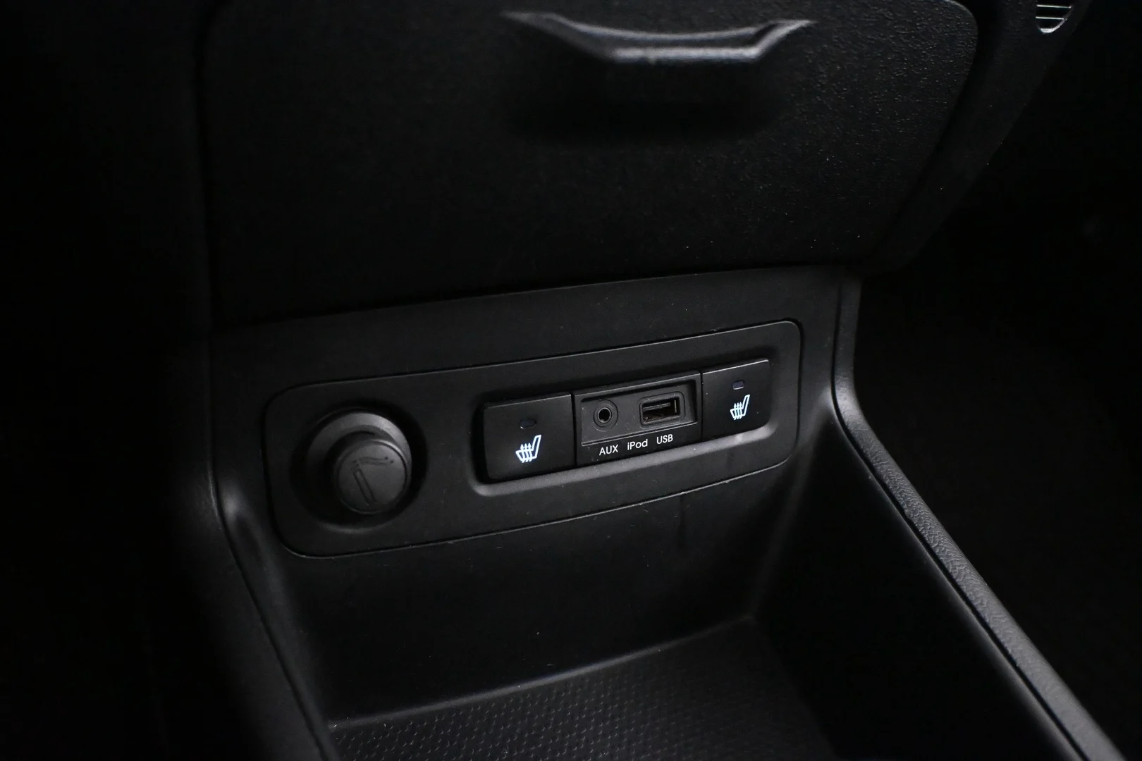 Car Image - 2UlDlyPIikVY6W3BYbyxfX