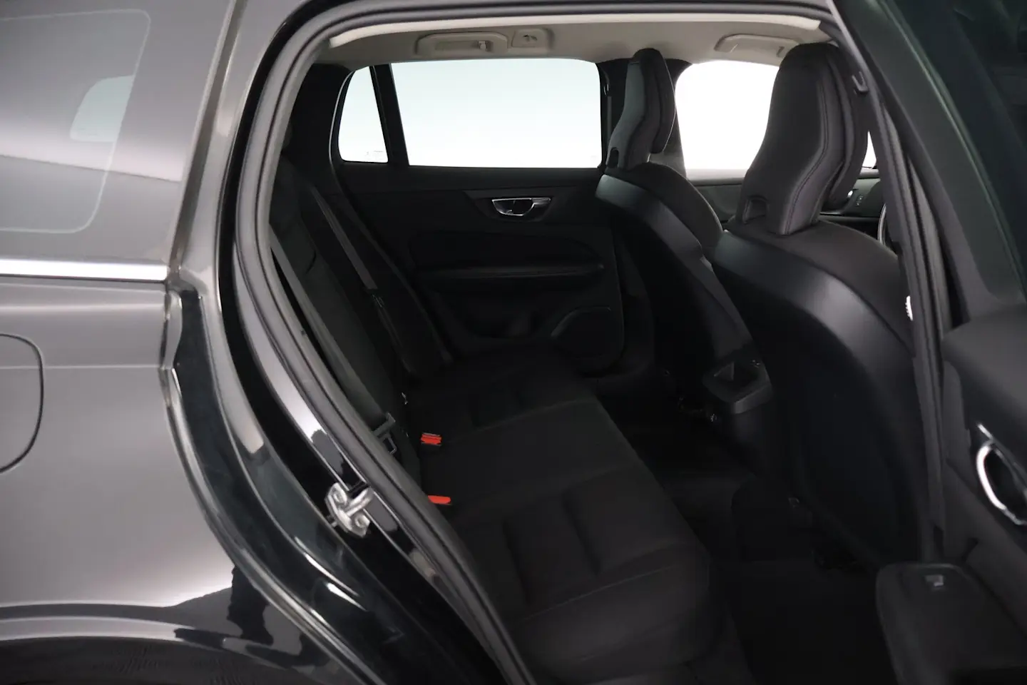 Car Image - 7o1YJt1ywr5sNy2h0vXBrA