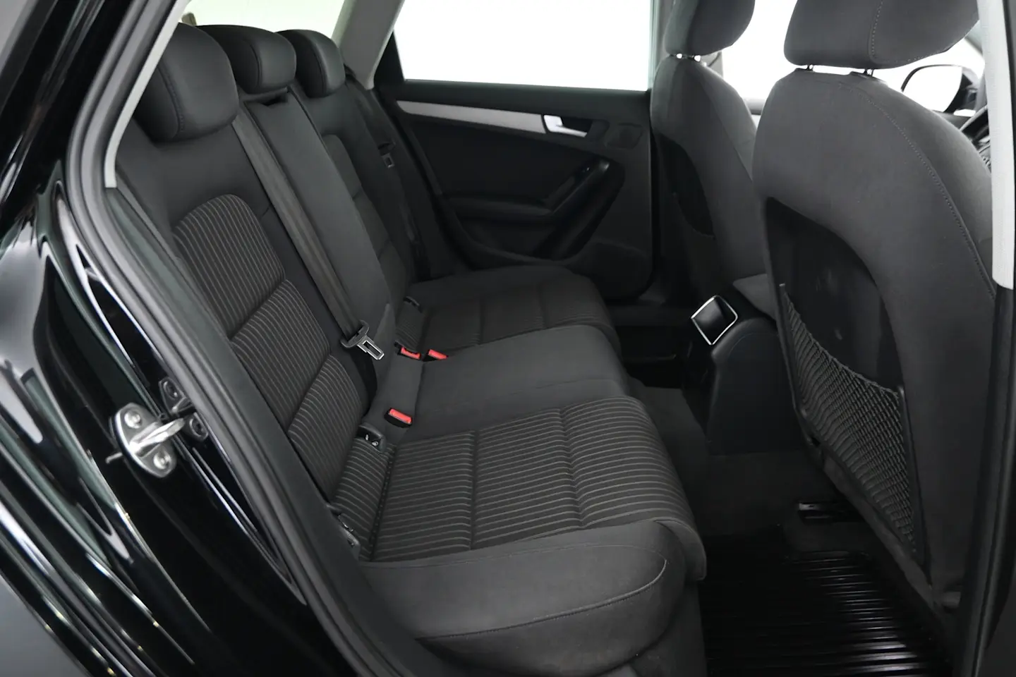 Car Image - 1L66KOP3y31RUiTT5dLeIj