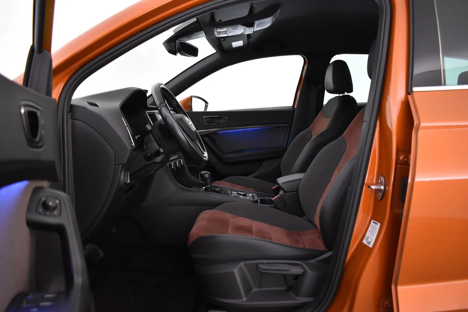 Car Image - vbmZdjA4lUKgtL0TQhzgw